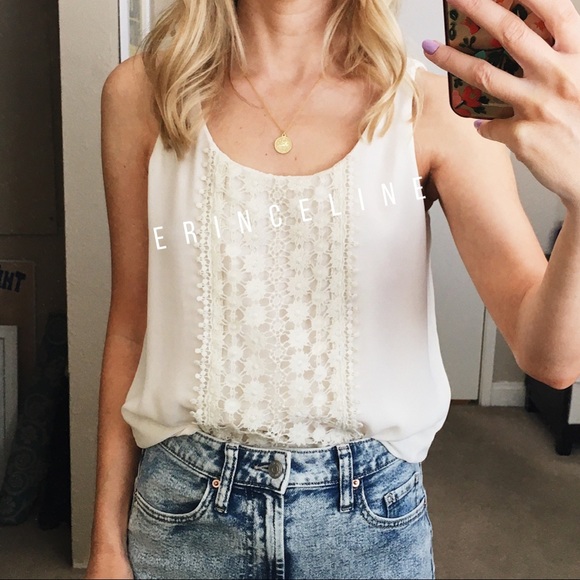 LOFT Tops - Ann Taylor LOFT Floral Lace Paneled Shell Tank